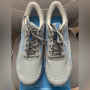 Brooks Men's Adrenaline Glycerin 19
Running shoes, size 15 NO INSOLES